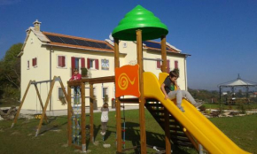 Hotels in Cerro Veronese